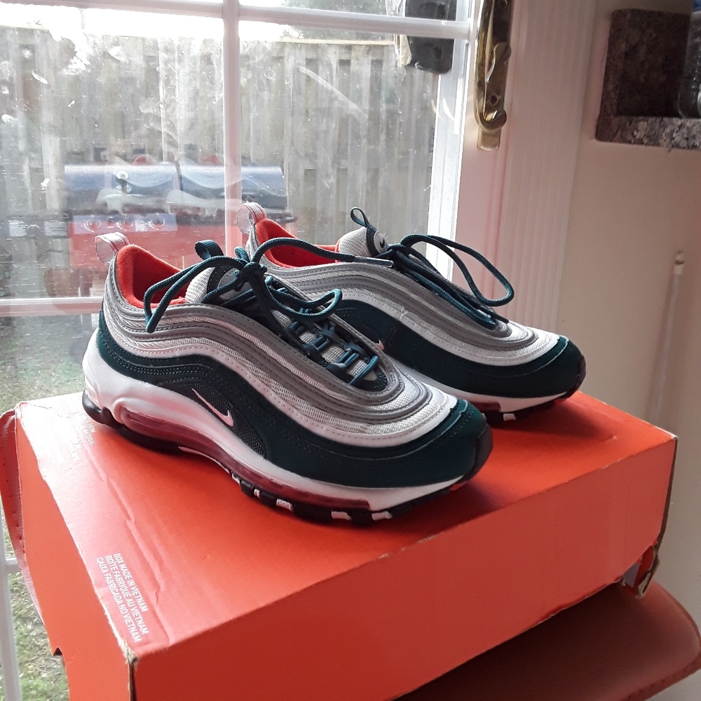Air Max 97 'Miami Dolphins'

- youth size 4.5 - Picture 10 of 10